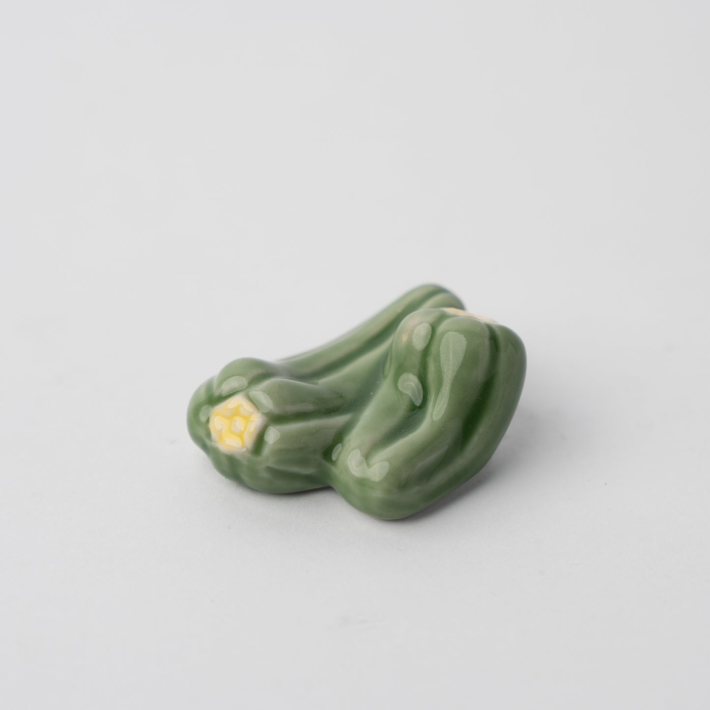 Vegetable Chopstick Rest / Green Pepper