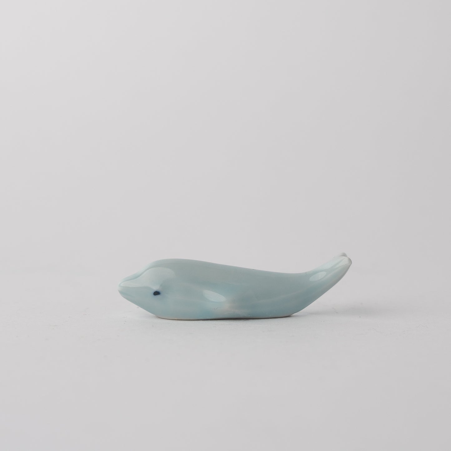 Ice Blue Chopstick Rest / Dolphin