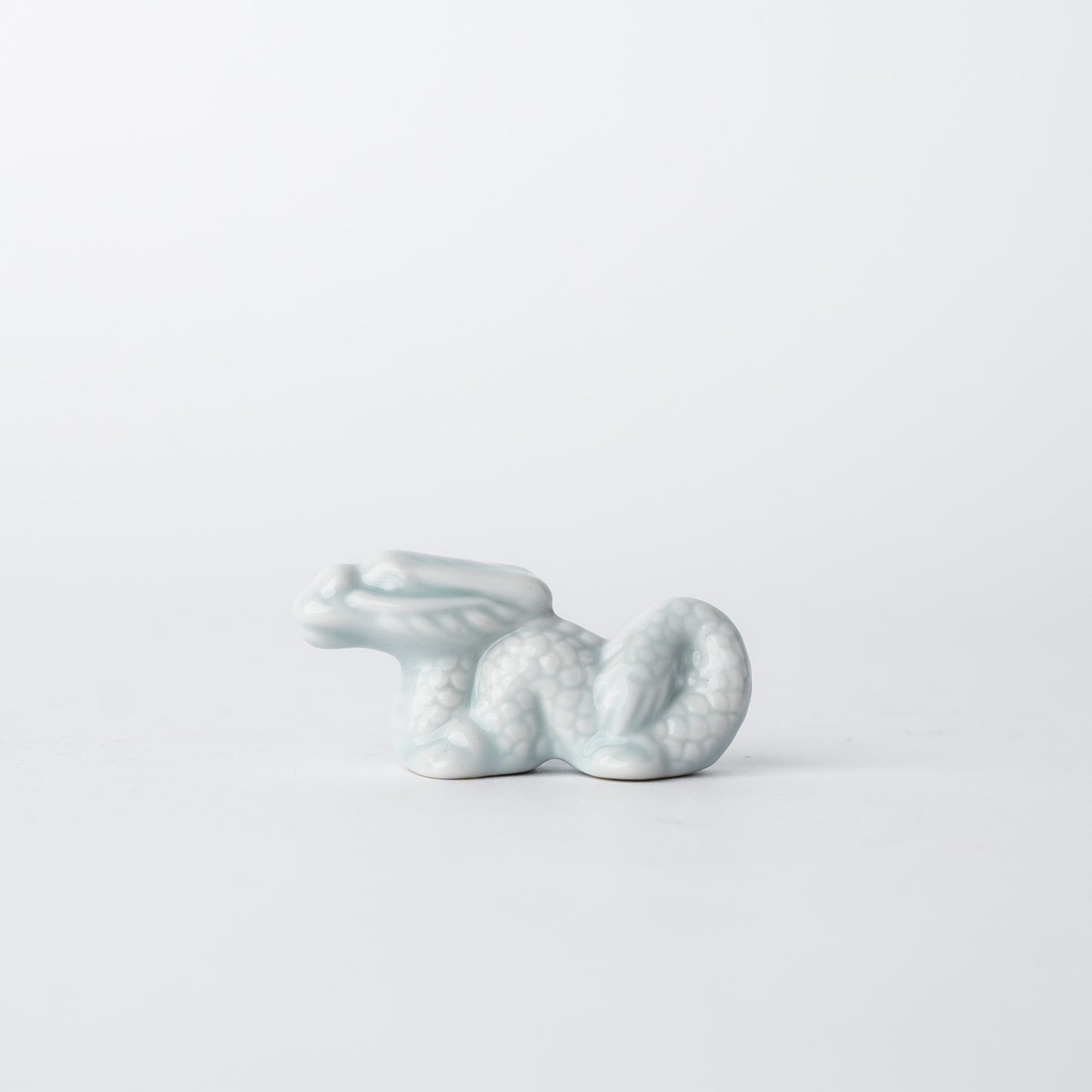 Dragon Chopstick Rest / Ice Blue / C1696