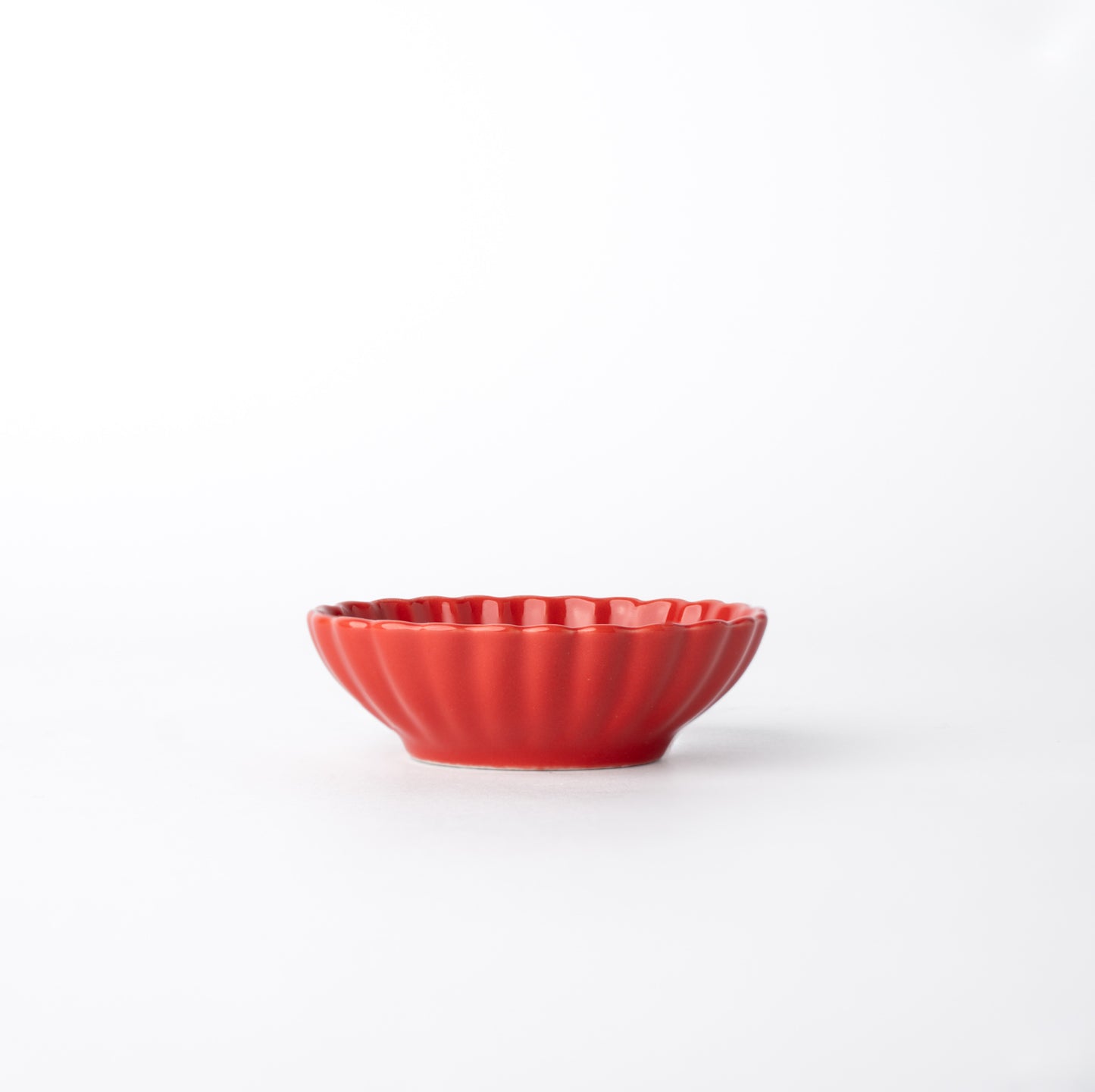 Chrysanthemum Oval Sauce Dish / 7.5cm / Scarlet / C1728