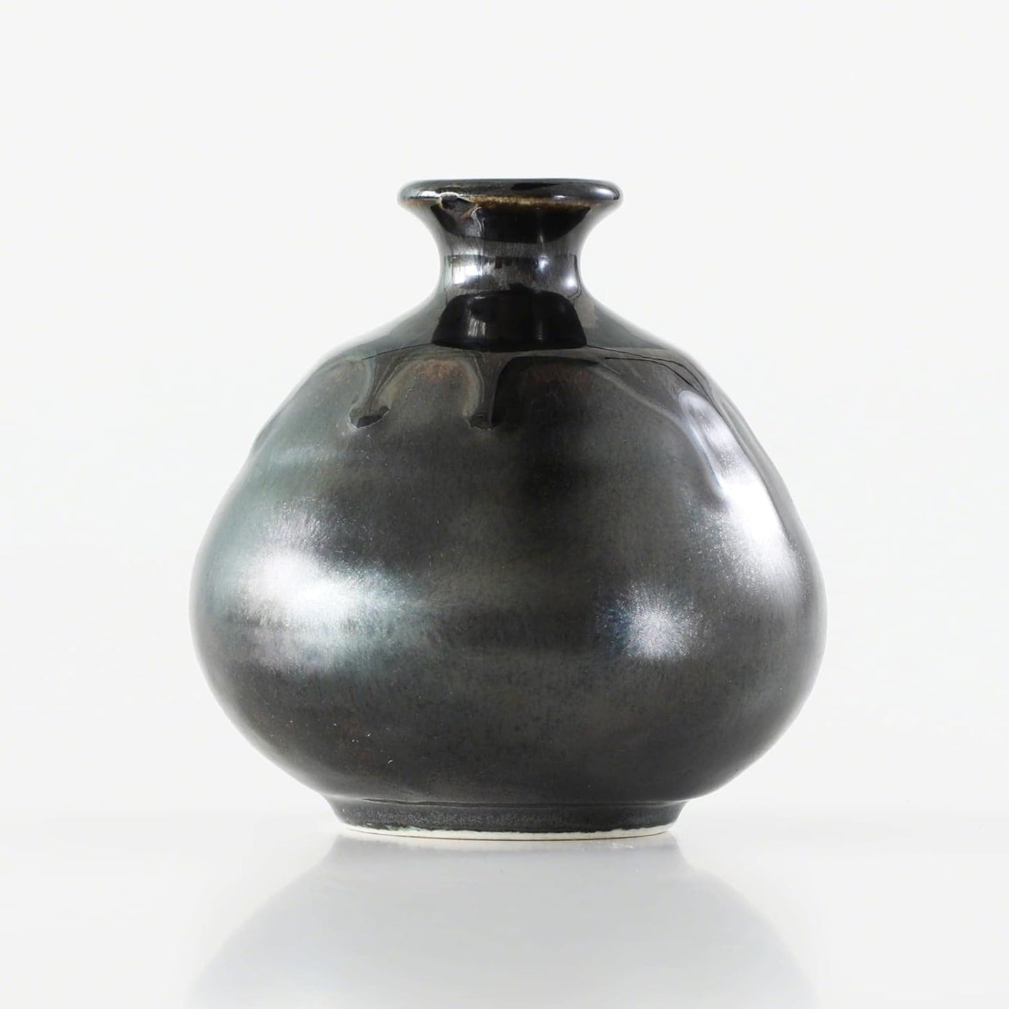 Vase Small Metallic Black Drip Dome