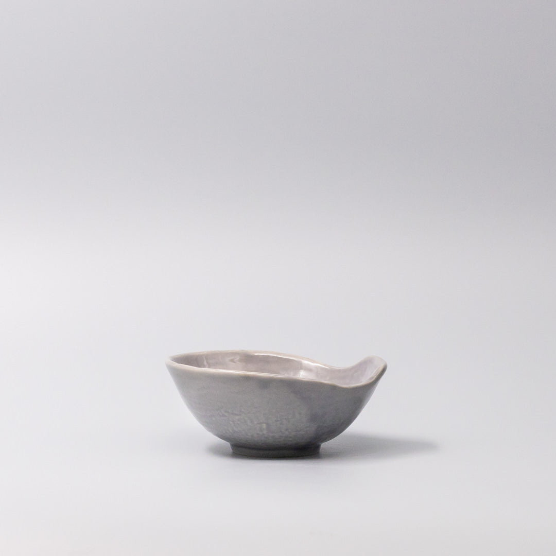 Bowl with Handle 13cm Amethyst Glaze