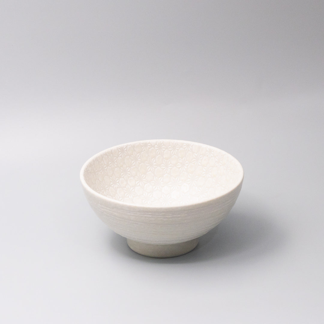 ceramic bowl powder white gloss glaze embossed white star asanoha pattern 45 degree angle rice bowl
