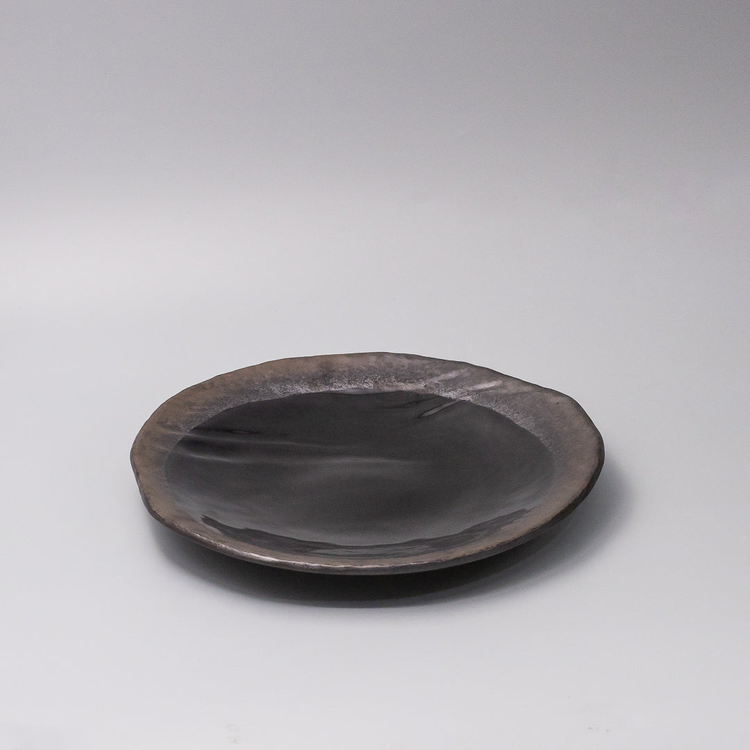 Dinner Plate Organic 27cm Gloss Black Glaze