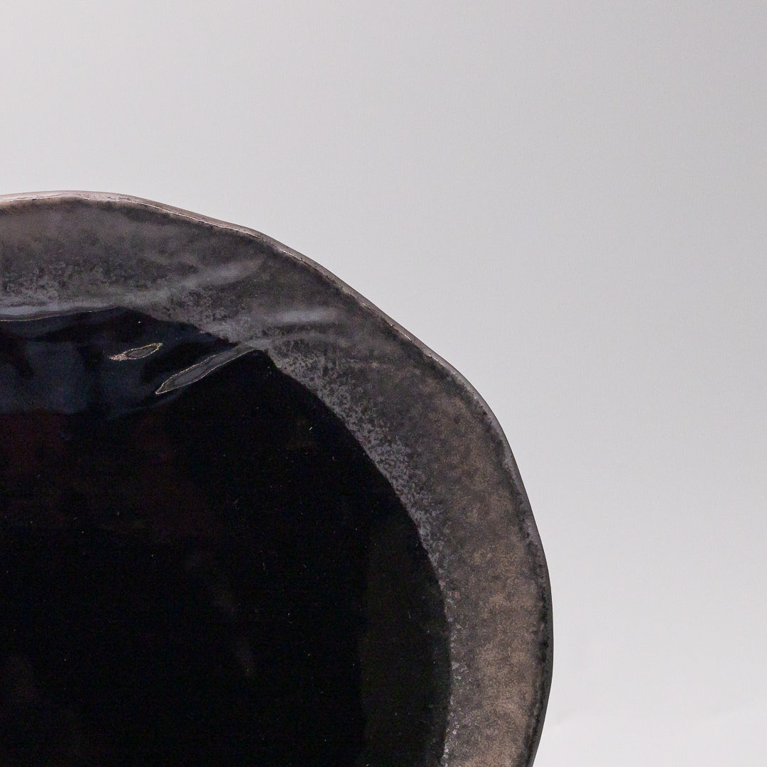 Dinner Plate Organic 27cm Gloss Black Glaze