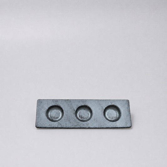 Dimpled Slab 29cm Craft Black Glaze