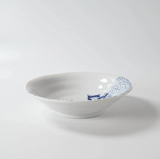 Shallow Bowl 14cm Skating Cat Design
