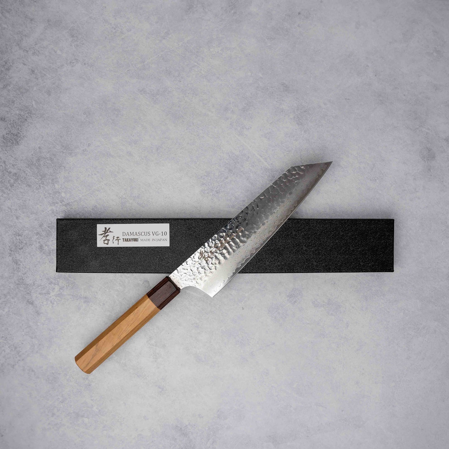 Saikai Takayuki 33 Layer Damascus Knife, Kengata Gyuto, Blade 19cm