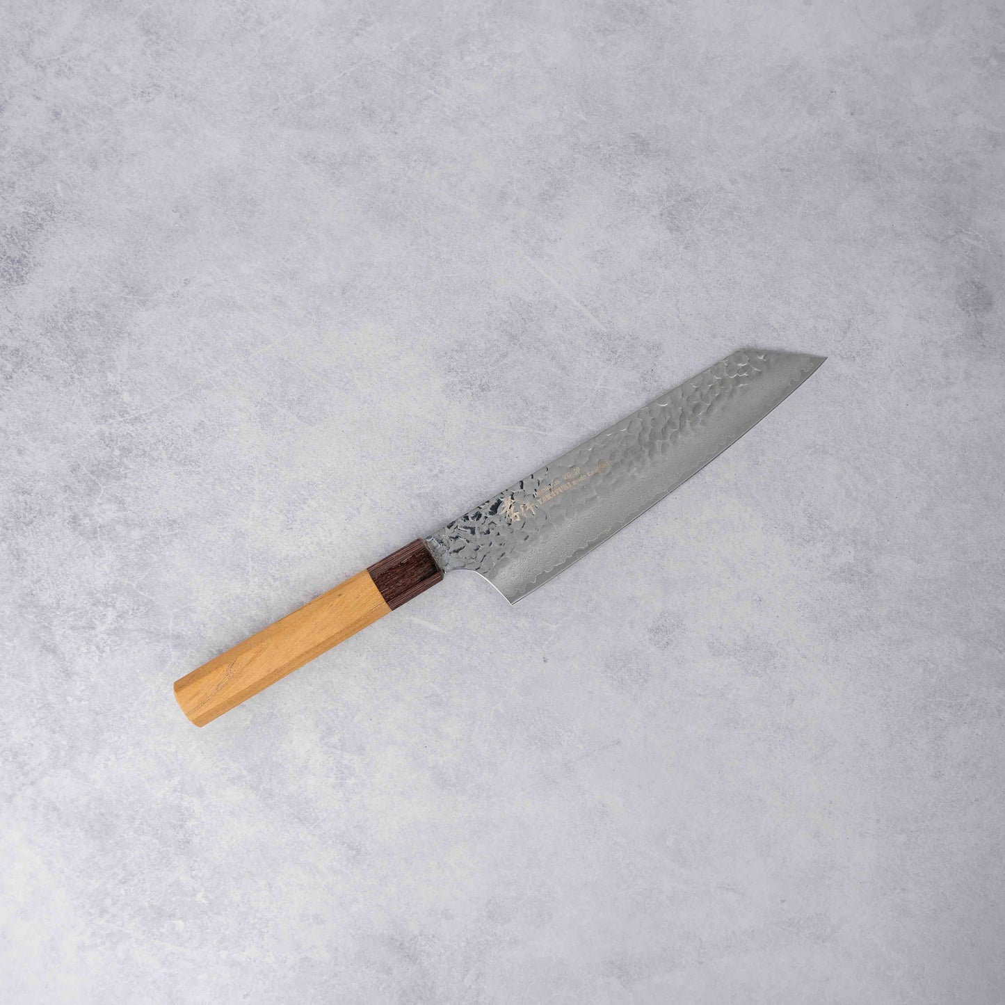 Saikai Takayuki 33 Layer Damascus Knife, Kengata Gyuto, Blade 19cm