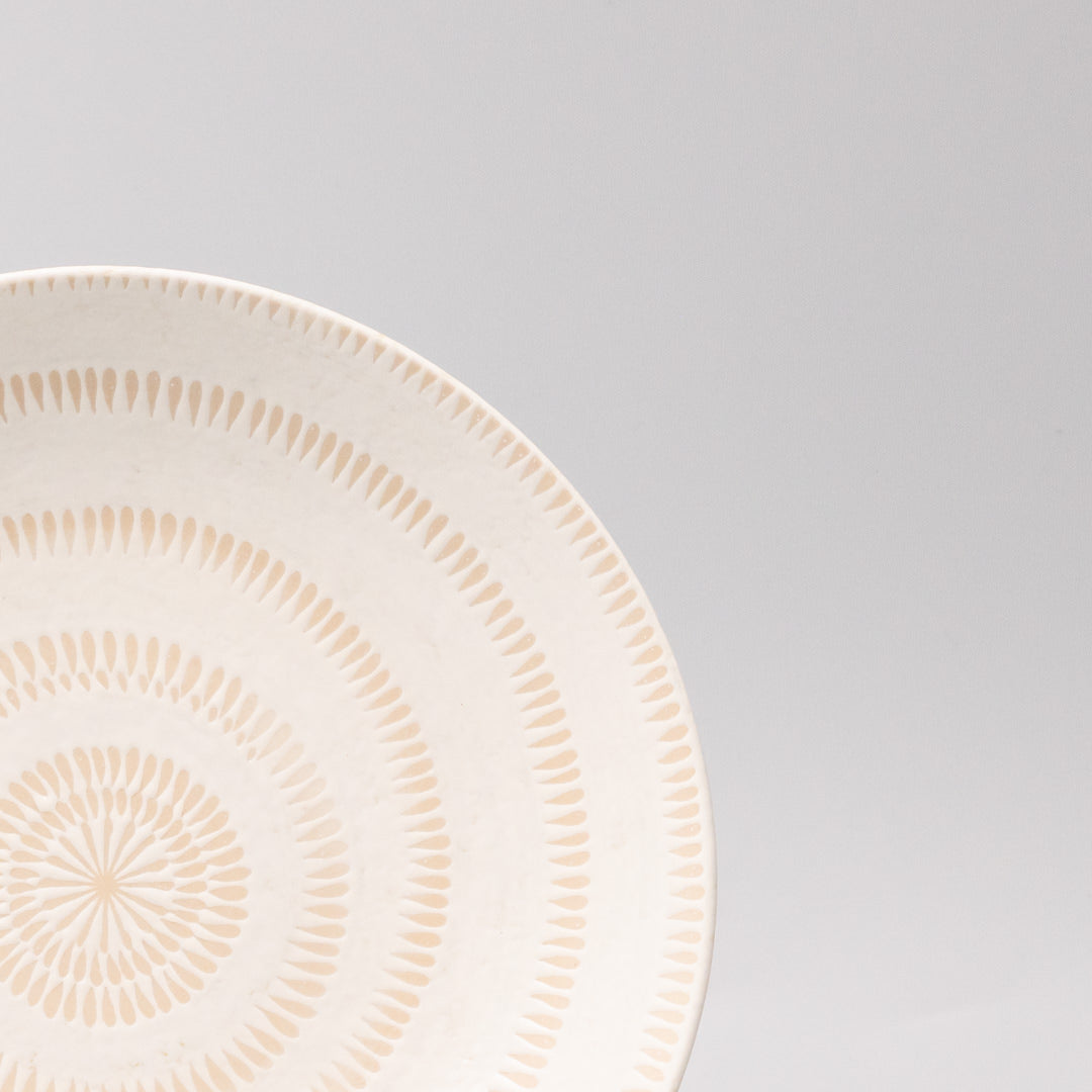 Bowl Open Shallow 23cm Ivory Spiral Glaze