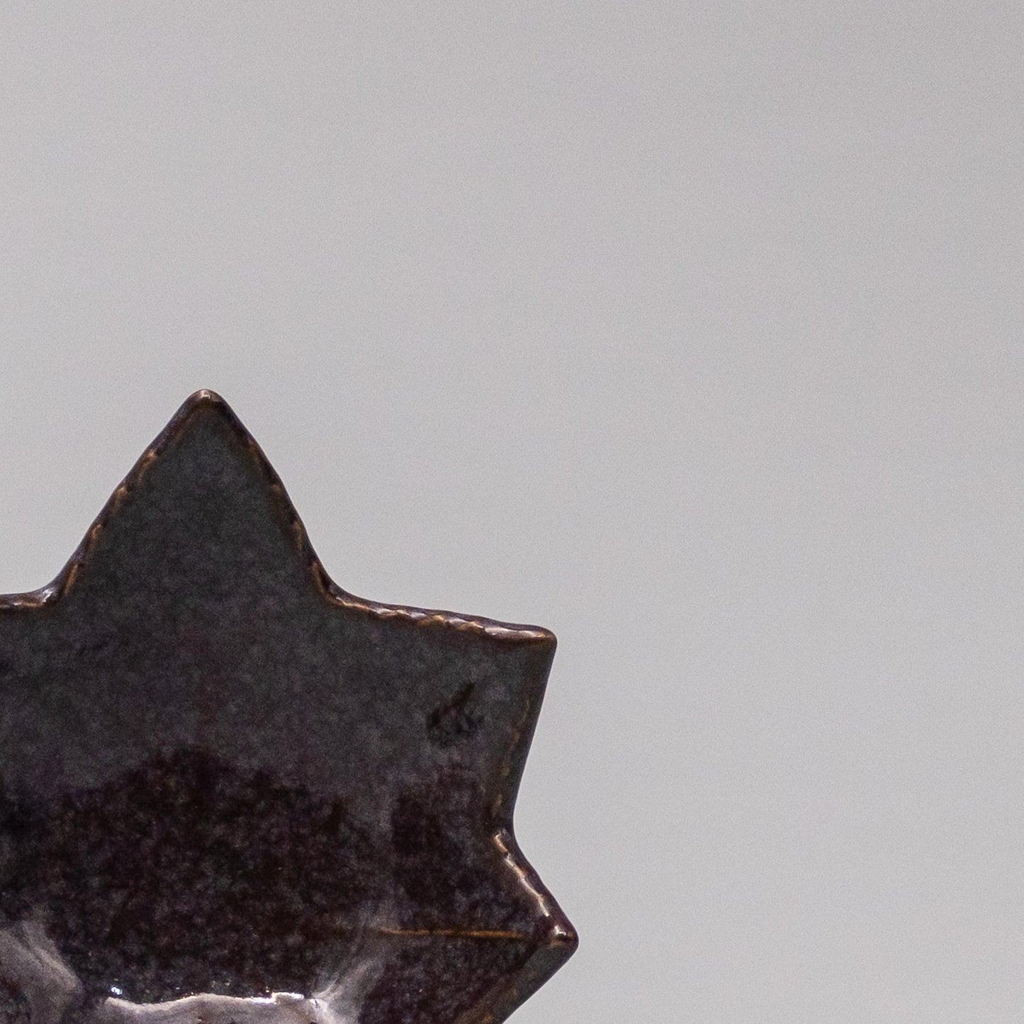 Sauce Dish Maple Leaf 6cm Rasin