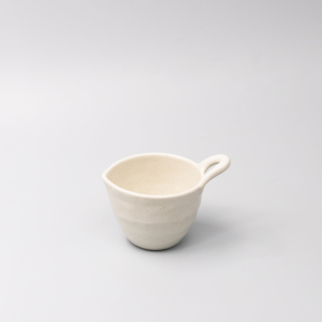 Pourer Cup with handle 10cm Ivory Glaze