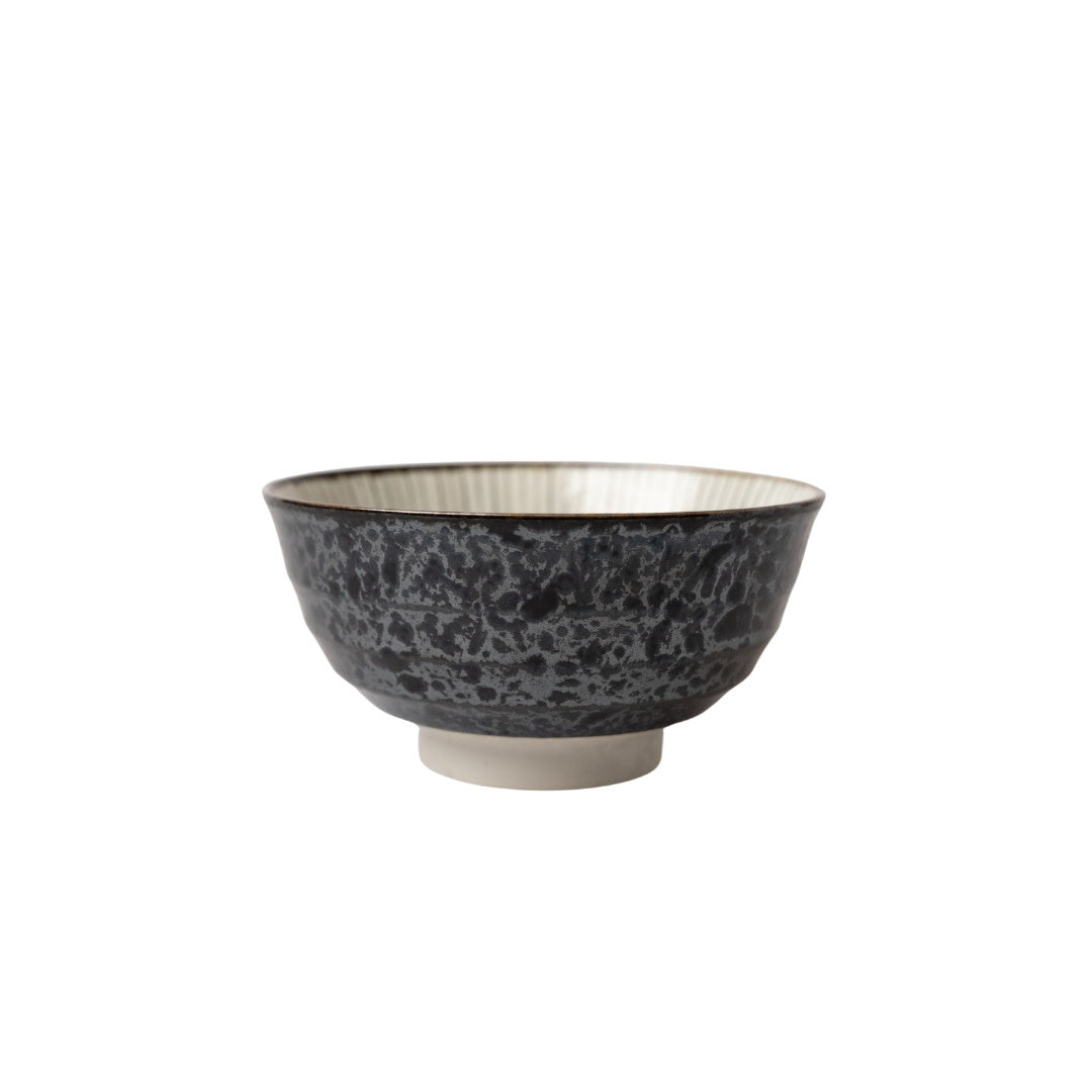 Udon Bowl 17cm, 700 ml / Black Converging Line Glaze