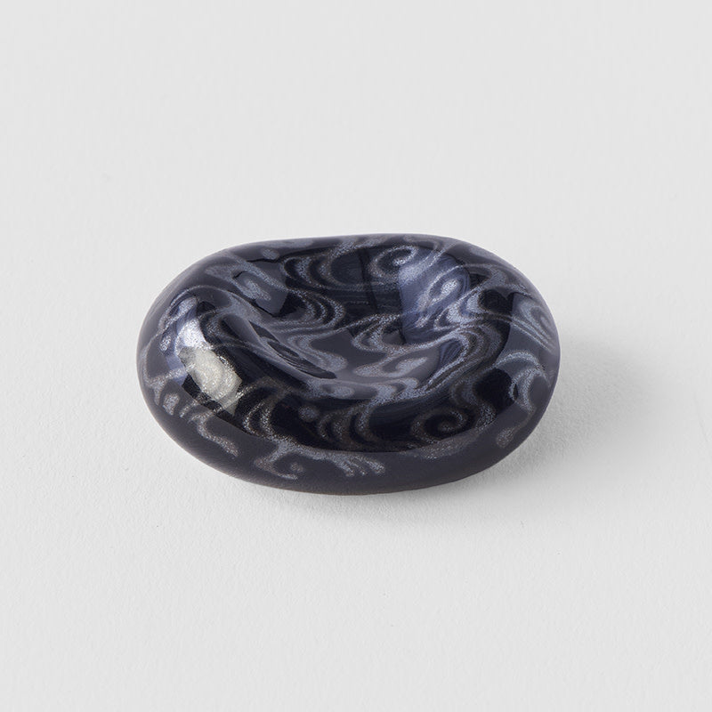 River Pebble Chopstick Rest / Water Swirl Black Glaze