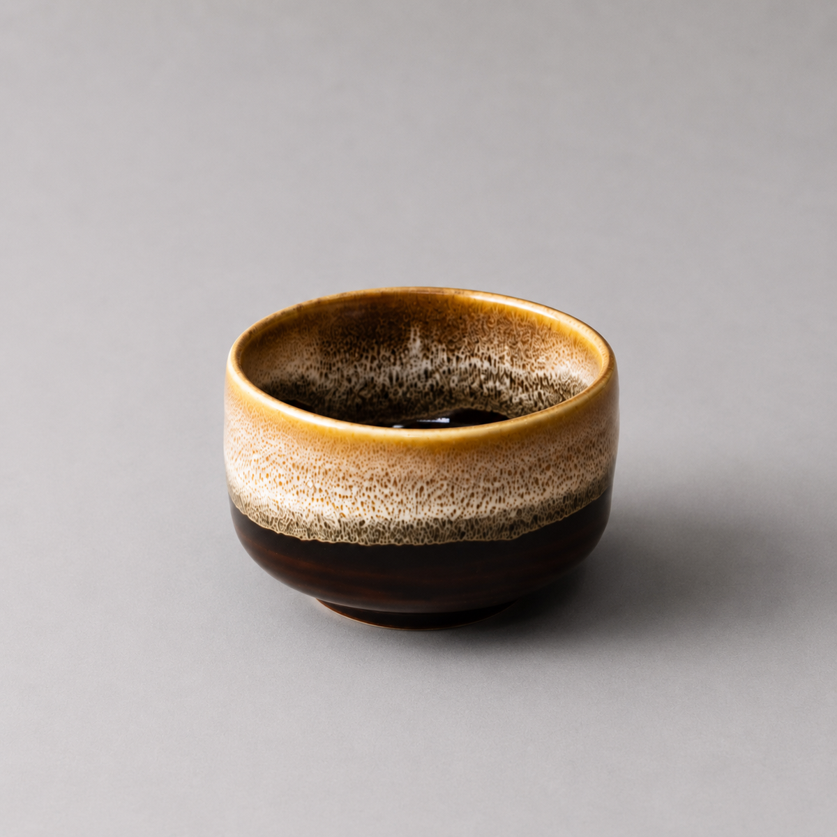 Matcha Tea Bowl 11cm Brown with Milky White