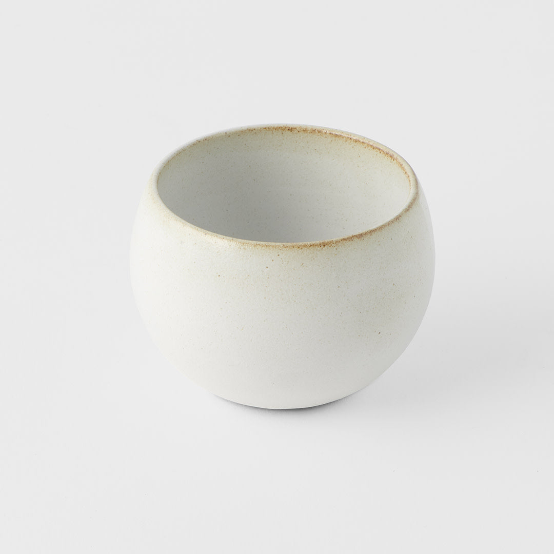 Rounded Tea-cup 180 ml / Oatmeal Glaze