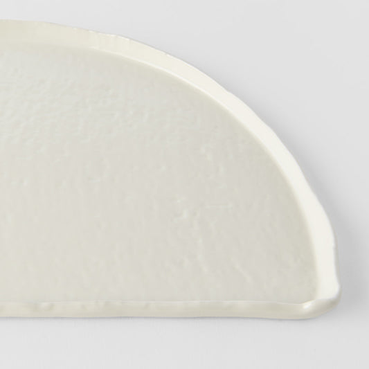 Half Moon Plate 27cm / Ivory White Glaze