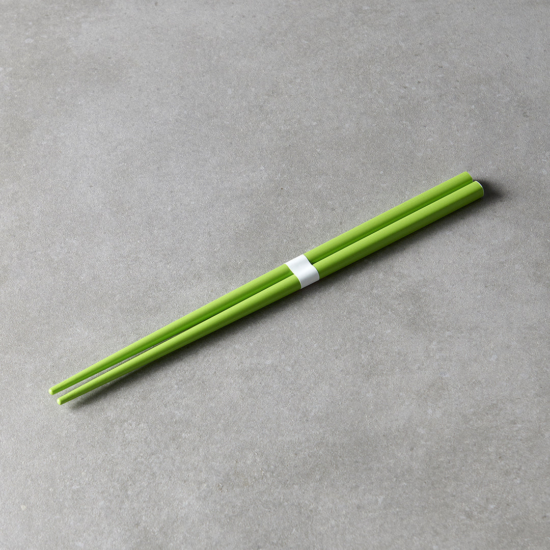 Lacquered Chopsticks / Chartreuse Green & White