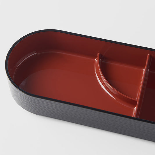 Bento Section Oval 2 Section Plus Sauce Red In Blk Out 36x12.5x6 L1002