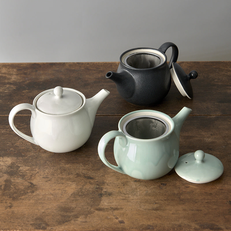 Teapot 400 ml / Matte Black Glaze