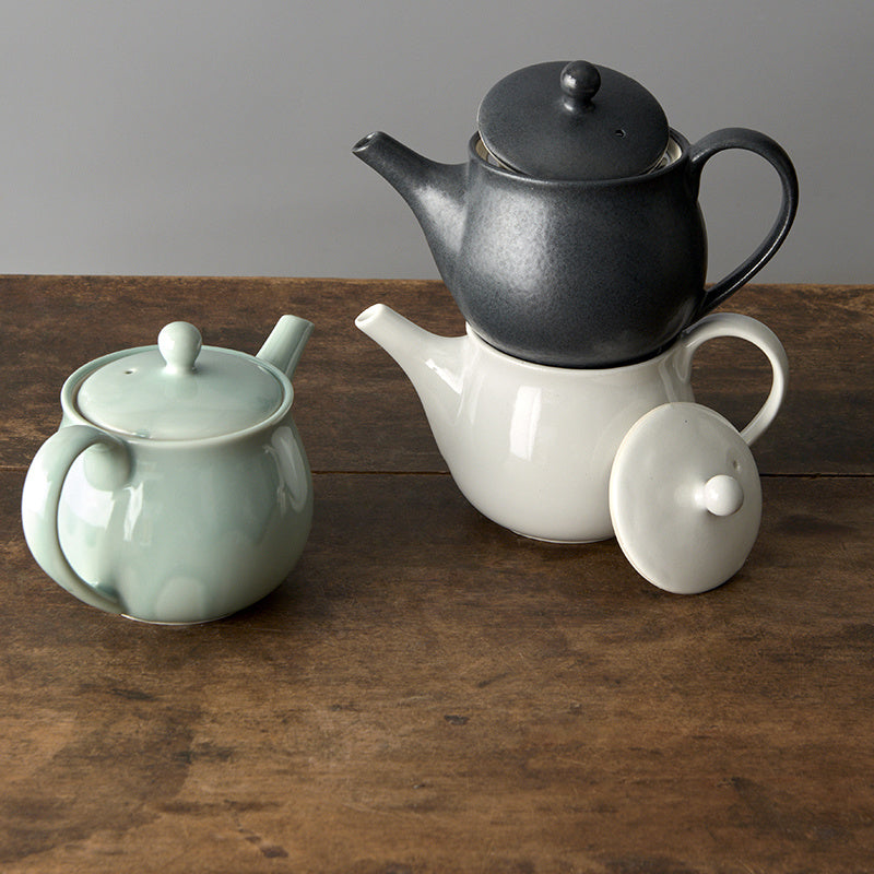 Teapot 400 ml / Matte Black Glaze