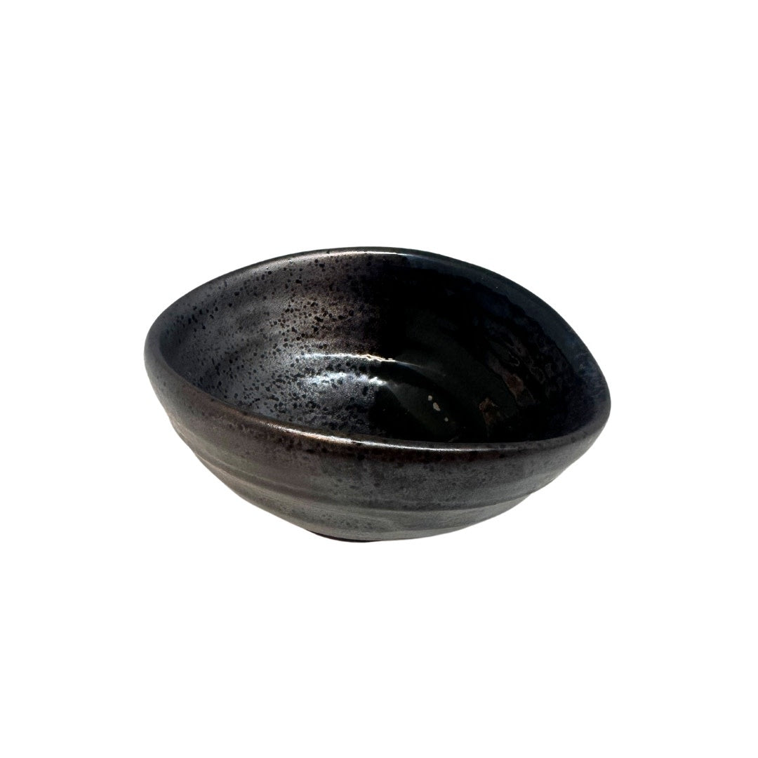 Egg Shaped Bowl Small 90 ml / Metallic Black Glaze / 11 cm